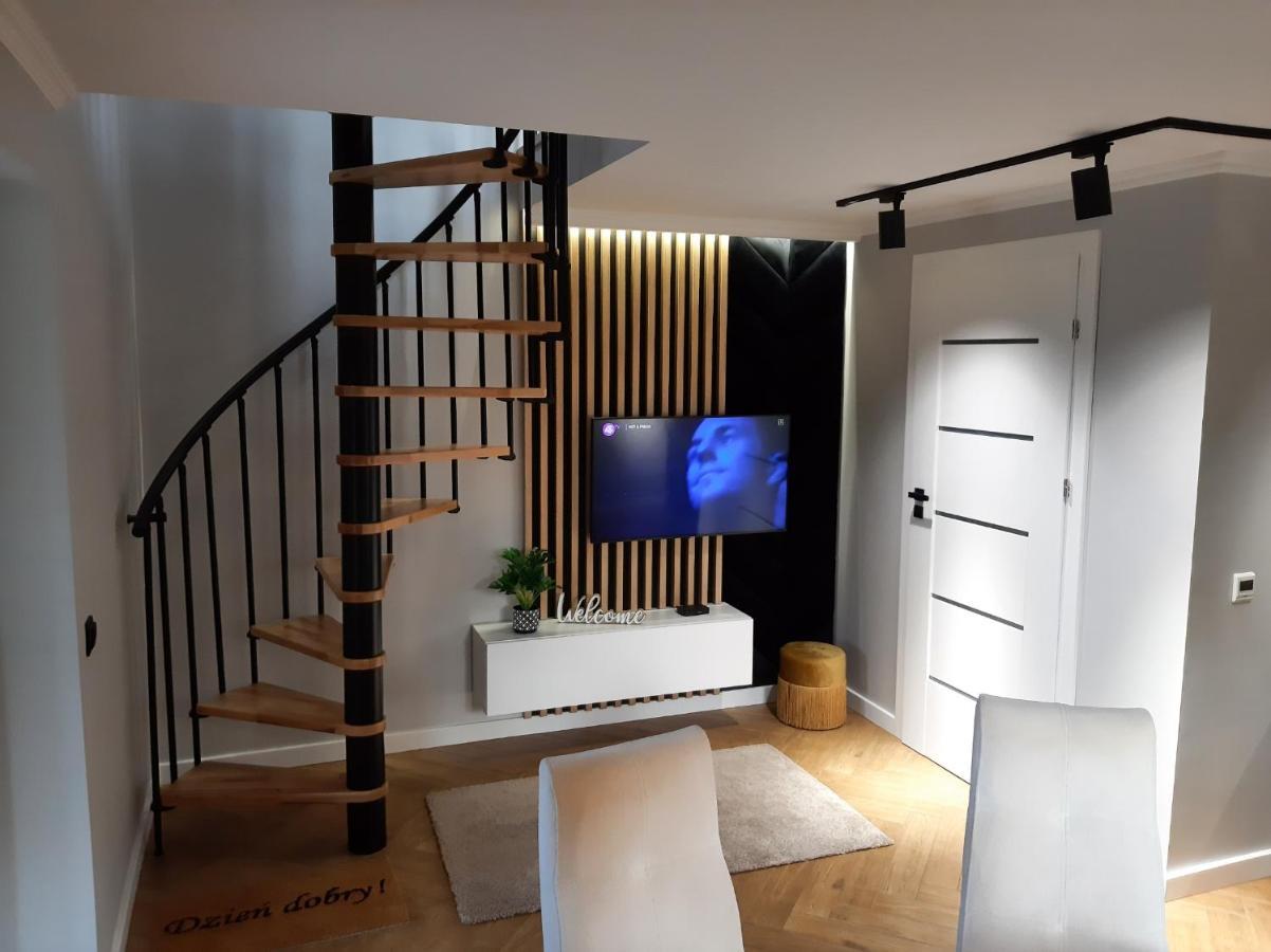 Apartament Willa Pod Sosnami Zator Przeciszow Exterior foto