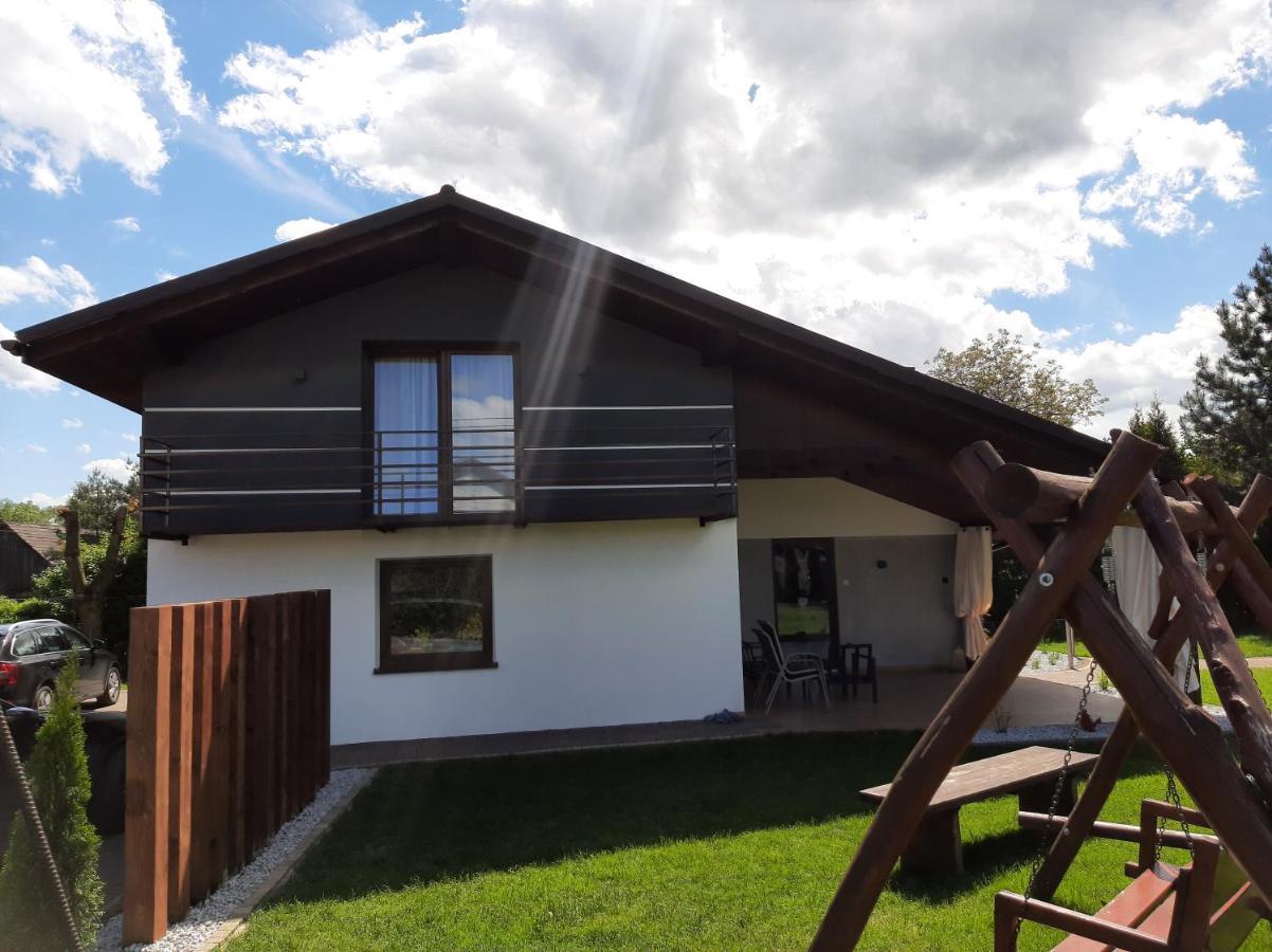 Apartament Willa Pod Sosnami Zator Przeciszow Exterior foto